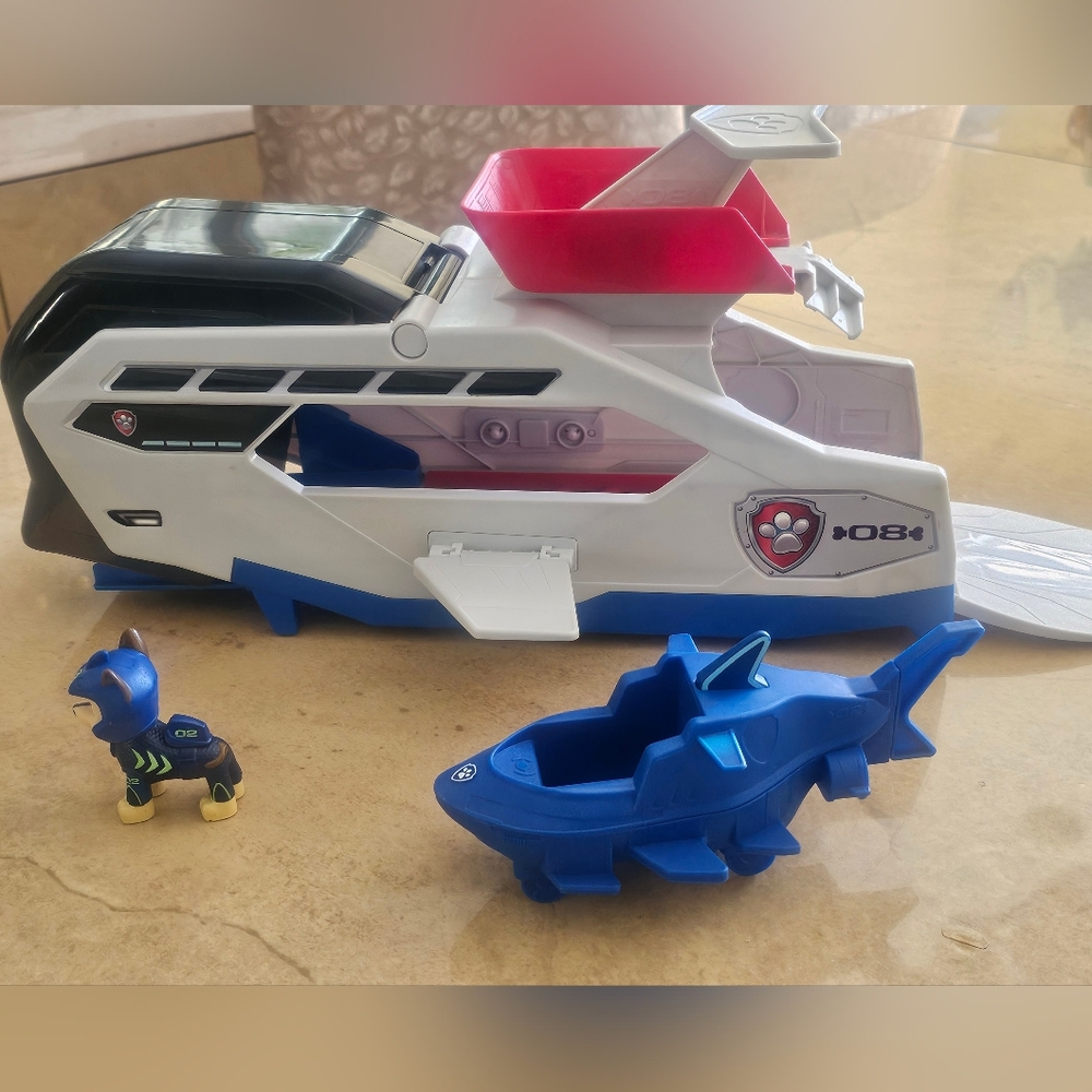 Paw Patrol‎ Sea Patrol Vehicle with Chase and Shark - Blue and White